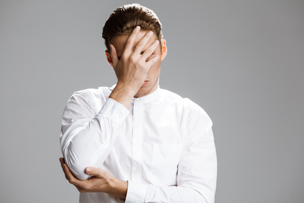 picture-confused-caucasian-man-hiding-him-face.jpg